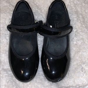 Toddler girls black tap shoes dance ballet
